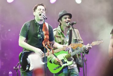 andres calamaro y juanes